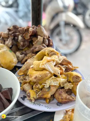 Bánh Canh Gà Cô Huyền: Đánh Giá Chi Tiết Về Hương Vị Và Giá Trị Bánh Canh Gà Cô Huyền: Đánh Giá Chi Tiết Về Hương Vị Và Giá Trị