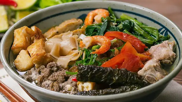 Bánh Đa Cua Làm Từ Gì: Tổng Hợp Nguyên Liệu Và Cách Làm Chuẩn Vị Bánh Đa Cua Làm Từ Gì: Tổng Hợp Nguyên Liệu Và Cách Làm Chuẩn Vị