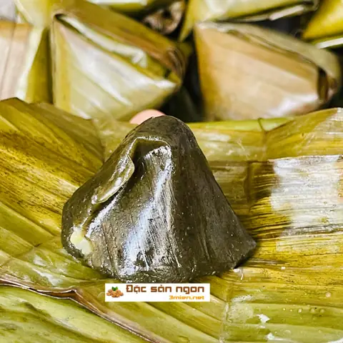 Bánh Ít Lá Gai Làm Từ Gì? Bí Quyết Ngon Từ Vỏ Đến Nhân Bánh Ít Lá Gai Làm Từ Gì? Bí Quyết Ngon Từ Vỏ Đến Nhân