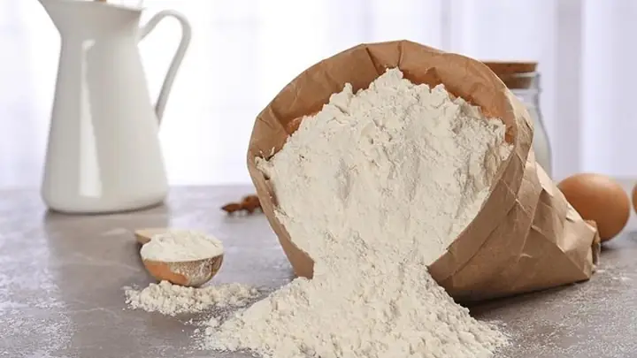 Bột Năng Và Bột Bắp: So Sánh Chi Tiết & Ứng Dụng Thực Tế