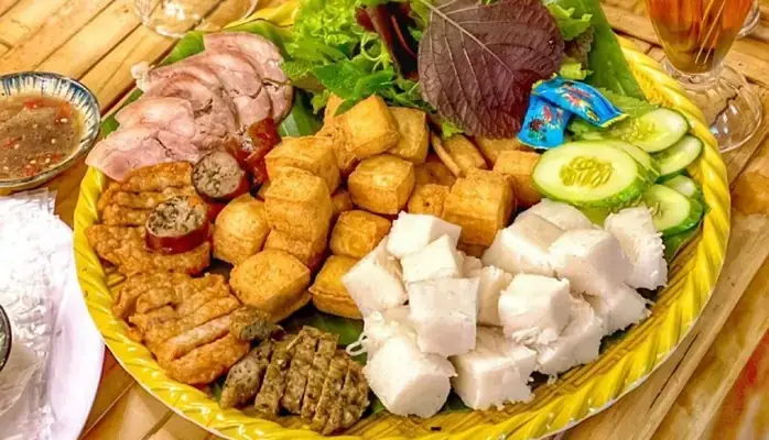 Đánh Giá Chi Tiết Bún Đậu Mắm Tôm Quê 2: Trải Nghiệm Chuẩn Vị Hà Nội