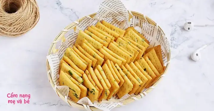 Cách Làm Bánh Đa Giòn Lại: 5 Phương Pháp Hiệu Quả Từ Lò Vi Sóng Đến Phơi Nắng Cách Làm Bánh Đa Giòn Lại: 5 Phương Pháp Hiệu Quả Từ Lò Vi Sóng Đến Phơi Nắng