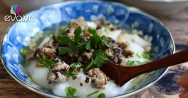 Cách Làm Bánh Đúc Giòn Truyền Thống Và Các Biến Tấu Mới Lạ
