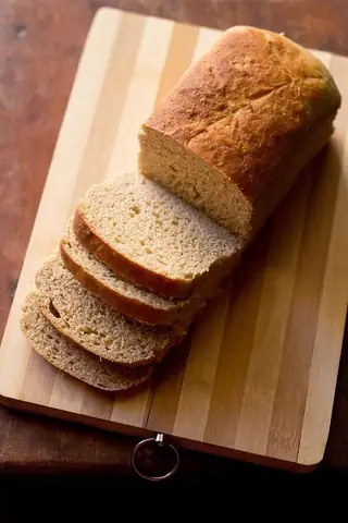 Hướng Dẫn Làm Bánh Mì Nguyên Cám: 5 Công Thức Đơn Giản & Healthy Tại Nhà