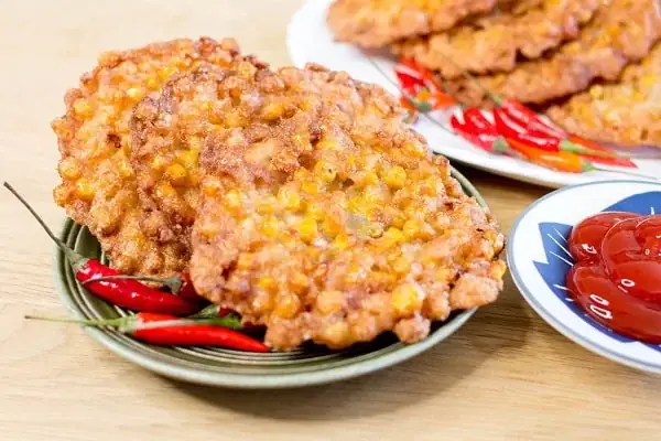 Cách Làm Bánh Ngô Chiên Giòn Ngon Tại Nhà Đơn Giản Nhất