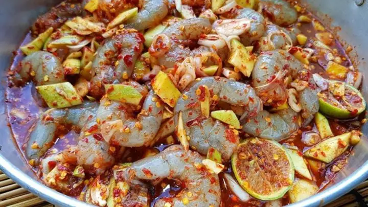 Cách Làm Gỏi Tôm Sống Kiểu Thái Tại Nhà Đơn Giản, Thơm Ngon