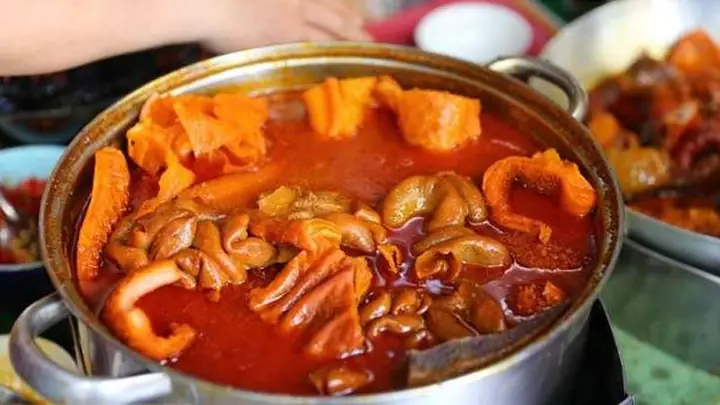 Cách Làm Phá Lấu Heo Chấm Bánh Mì Chuẩn Vị Phố Cổ Cách Làm Phá Lấu Heo Chấm Bánh Mì Chuẩn Vị Phố Cổ