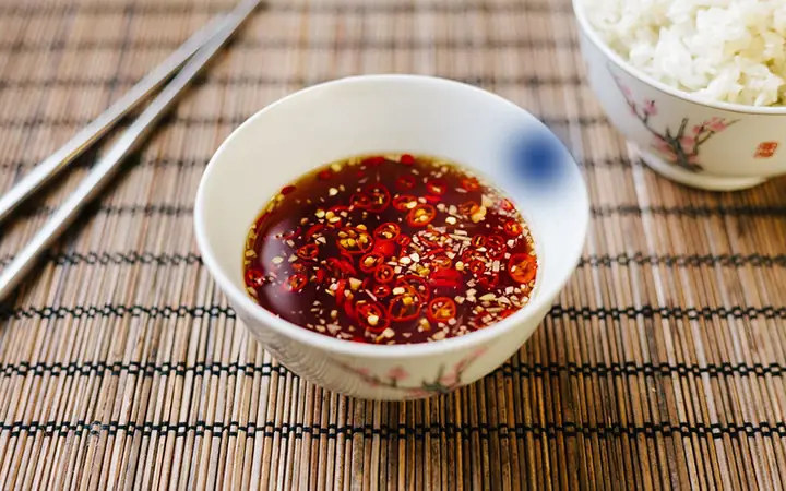 Cách Pha Nước Chấm Ngon Chuẩn Vị: Tổng Hợp Công Thức Vàng Cho Mọi Món Ăn Cách Pha Nước Chấm Ngon Chuẩn Vị: Tổng Hợp Công Thức Vàng Cho Mọi Món Ăn