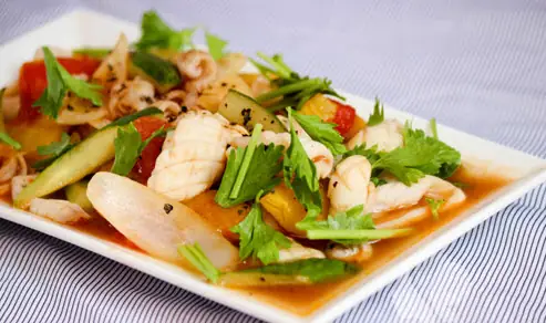 Mực Một Nắng Xào Dứa: Công Thức Đơn Giản Cho Món Ngon Chua Ngọt Mực Một Nắng Xào Dứa: Công Thức Đơn Giản Cho Món Ngon Chua Ngọt