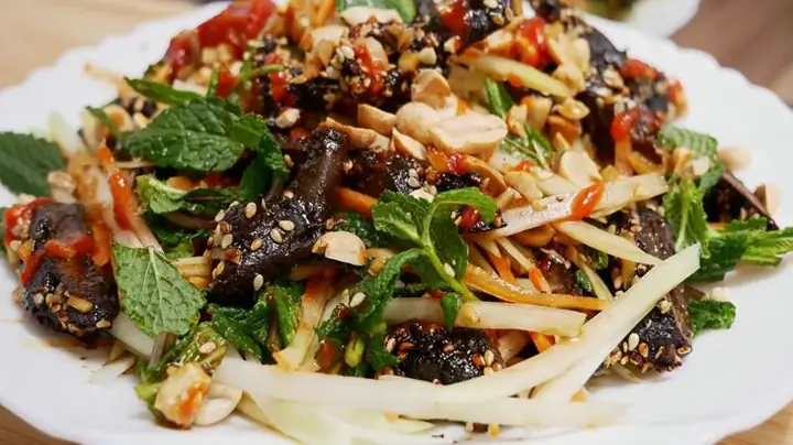 Khô Bò Đen Làm Từ Gì? Công Thức Tự Làm Đậm Vị An Toàn Tại Nhà Khô Bò Đen Làm Từ Gì? Công Thức Tự Làm Đậm Vị An Toàn Tại Nhà