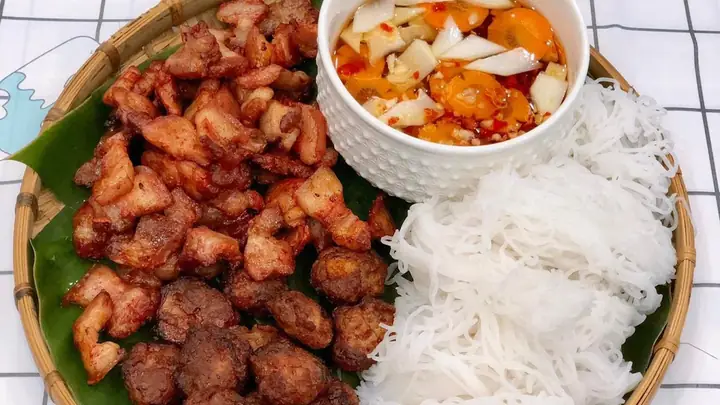 Cách Làm Bún Chả Bằng Nồi Chiên Không Dầu Đơn Giản, Thơm Ngon Tại Nhà Cách Làm Bún Chả Bằng Nồi Chiên Không Dầu Đơn Giản, Thơm Ngon Tại Nhà