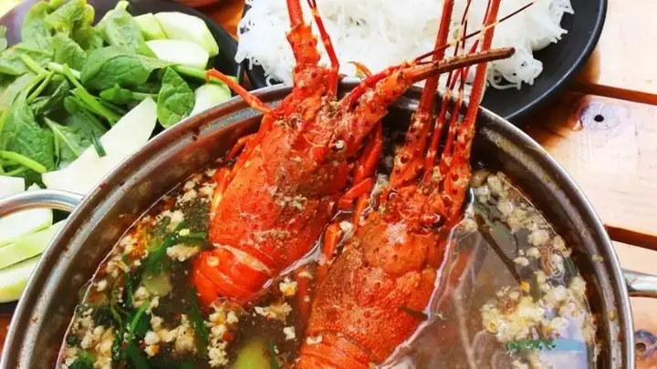 Làm Lẩu Tôm Hùm Như Ý Chuẩn Vị: Hướng Dẫn Từ A Đến Z Làm Lẩu Tôm Hùm Như Ý Chuẩn Vị: Hướng Dẫn Từ A Đến Z