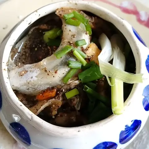 Mắt Cá Ngừ Làm Gì Ngon? 7 Cách Chế Biến Đơn Giản Tại Nhà Mắt Cá Ngừ Làm Gì Ngon? 7 Cách Chế Biến Đơn Giản Tại Nhà