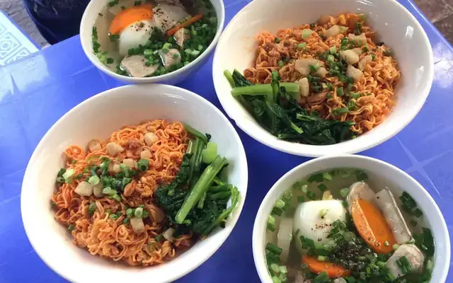 Top 5 Quán Mì Trộn Tóp Mỡ Trứng Lòng Đào Ngon Nhất Hiện Nay Top 5 Quán Mì Trộn Tóp Mỡ Trứng Lòng Đào Ngon Nhất Hiện Nay