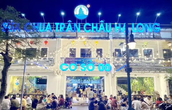 Sữa Chua Chân Châu Hạ Long: Hành Trình Từ Món Ăn Đường Phố Đến Đặc Sản Quốc Gia