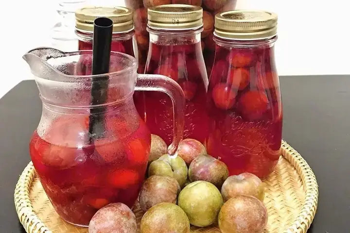 Vải Ngâm Đường Bị Sủi Bọt: Có Ăn Được Không Và Cách Xử Lý Từ A-z Vải Ngâm Đường Bị Sủi Bọt: Có Ăn Được Không Và Cách Xử Lý Từ A-z