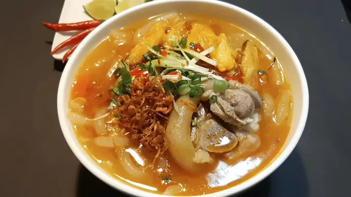 Bánh Canh Bột Lọc Đà Lạt: Top Quán Ngon Phải Thử Khi Du Lịch