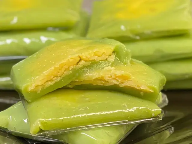 Bánh Cốm Hà Nội Làm Từ Gì? Công Thức Chi Tiết Từ A-z Bánh Cốm Hà Nội Làm Từ Gì? Công Thức Chi Tiết Từ A-z