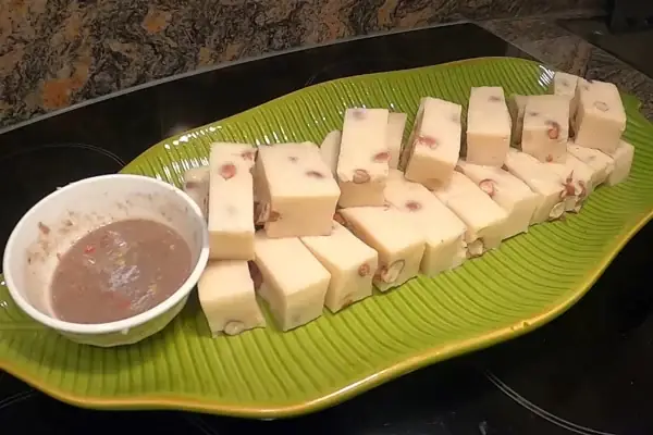 Bánh Đúc Lạc Hà Nội: Món Quà Dân Dã Đậm Chất Thủ Đô Bánh Đúc Lạc Hà Nội: Món Quà Dân Dã Đậm Chất Thủ Đô