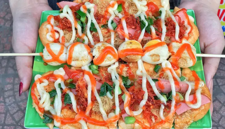 Review Bánh Mì Nướng Muối Ớt Lê Đình Cẩn: Điểm Ăn Vặt Quen Thuộc Ở Quận Bình Tân
