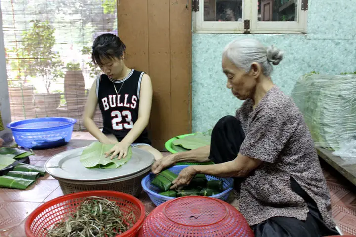 Bánh Phu Thê Lụa Xuân Bánh Phu Thê Lụa Xuân