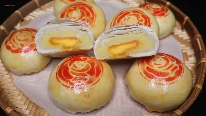Bánh Pía Đậu Xanh Sầu Riêng: Đặc Sản Sóc Trăng Và Nghệ Thuật Làm Bánh Bánh Pía Đậu Xanh Sầu Riêng: Đặc Sản Sóc Trăng Và Nghệ Thuật Làm Bánh
