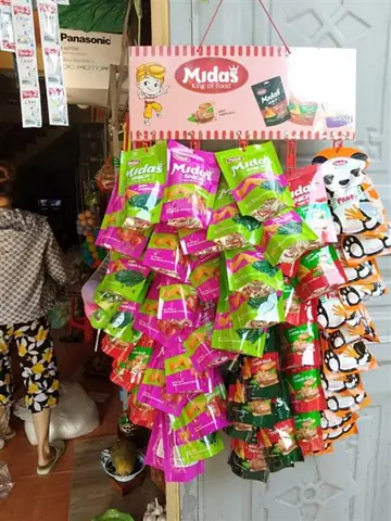 Snack Khoai Tây: Review & So Sánh Chi Tiết Các Thương Hiệu Snack Khoai Tây: Review & So Sánh Chi Tiết Các Thương Hiệu