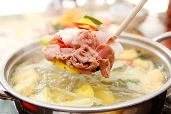 Bò Nhúng Dấm: Hướng Dẫn Toàn Tập Từ Nguyên Liệu Đến Bí Quyết Thưởng Thức Bò Nhúng Dấm: Hướng Dẫn Toàn Tập Từ Nguyên Liệu Đến Bí Quyết Thưởng Thức