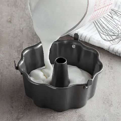 Cách Chọn Các Loại Khuôn Làm Bánh Chuẩn Xác Cho Từng Loại Bánh Cách Chọn Các Loại Khuôn Làm Bánh Chuẩn Xác Cho Từng Loại Bánh