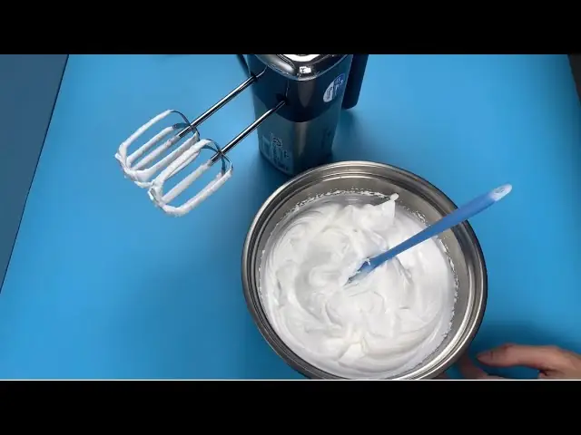 Bí Quyết Cách Đánh Bông Whipping Cream Mịn Mượt Không Tách Nước