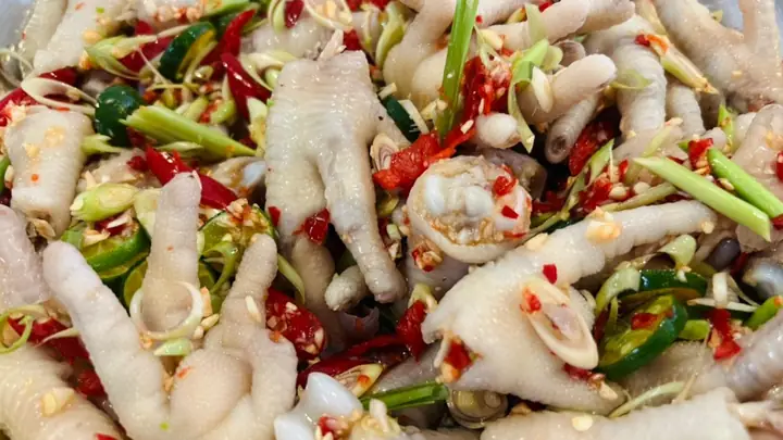 Cách Làm Chân Gà Sả Ớt Đà Nẵng