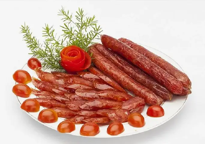 Cách Làm Lạp Xưởng Mai Quế Lộ Đỏ Au, Thơm Nồng Chuẩn Vị Tại Nhà