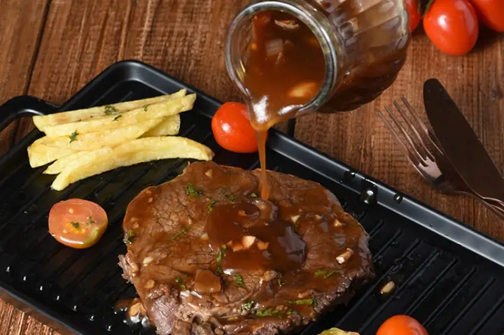 Hướng Dẫn Làm Sốt Bít Tết Từ A-z: 3 Loại Sốt Phổ Biến Nhất Hướng Dẫn Làm Sốt Bít Tết Từ A-z: 3 Loại Sốt Phổ Biến Nhất