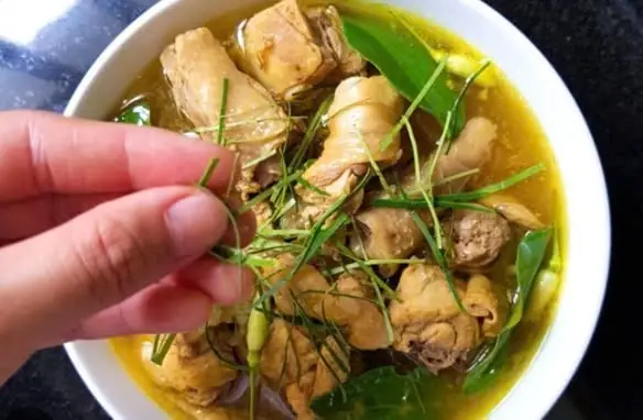 Cách Nấu Xáo Gà Hà Tĩnh Chuẩn Vị Miền Trung Cách Nấu Xáo Gà Hà Tĩnh Chuẩn Vị Miền Trung