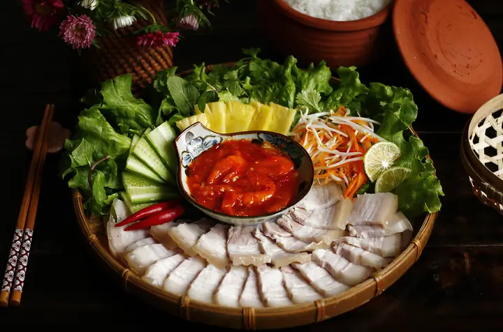 Cách Pha Mắm Tôm Chua Chuẩn Vị Để Chấm Thịt Luộc Cách Pha Mắm Tôm Chua Chuẩn Vị Để Chấm Thịt Luộc