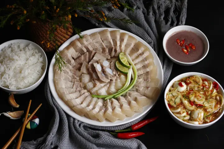 Cách Pha Mắm Tôm Chua Chuẩn Vị Để Chấm Thịt Luộc Cách Pha Mắm Tôm Chua Chuẩn Vị Để Chấm Thịt Luộc