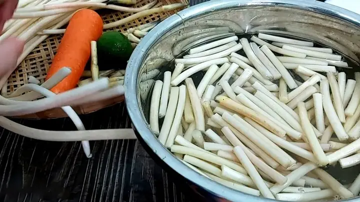 Cách Sơ Chế Ngó Sen