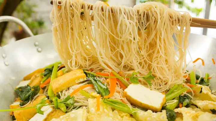 Cách Xào Bún Gạo Không Bị Nát: Bí Quyết Từ A Đến Z