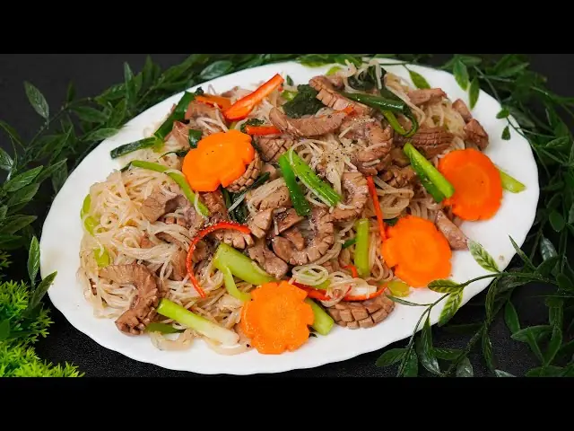 Bí Quyết Cách Xào Hủ Tiếu Không Bị Dính, Dai Ngon Chuẩn Vị Đầu Bếp Bí Quyết Cách Xào Hủ Tiếu Không Bị Dính, Dai Ngon Chuẩn Vị Đầu Bếp