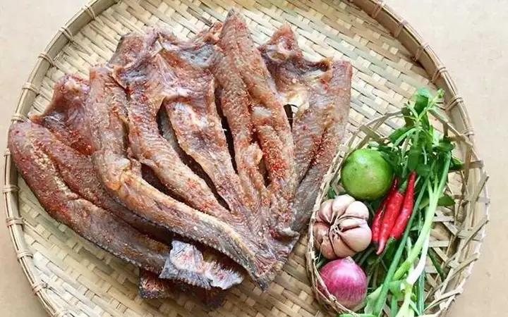 Hướng Dẫn Cách Xẻ Cá Lóc Làm Khô Chuyên Nghiệp Tại Nhà Hướng Dẫn Cách Xẻ Cá Lóc Làm Khô Chuyên Nghiệp Tại Nhà