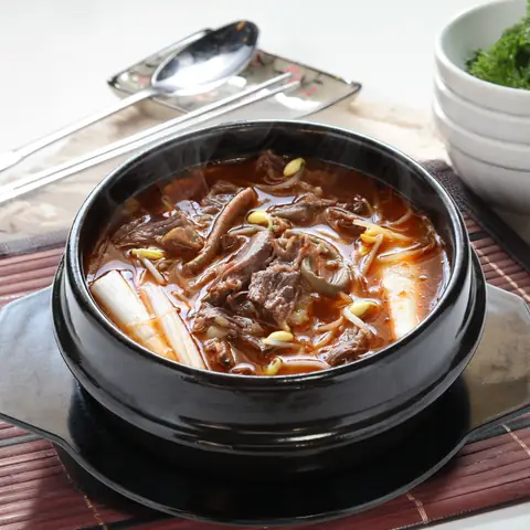 Cách Làm Canh Giải Rượu Hàn Quốc Chuẩn Vị: Hướng Dẫn Toàn Tập 5 Món Haejang-guk Ngon Nhất Cách Làm Canh Giải Rượu Hàn Quốc Chuẩn Vị: Hướng Dẫn Toàn Tập 5 Món Haejang-guk Ngon Nhất
