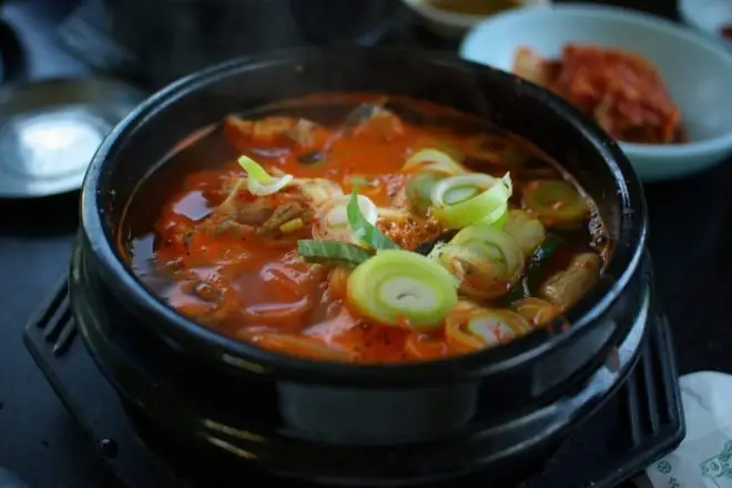 Cách Làm Canh Giải Rượu Hàn Quốc Chuẩn Vị: Hướng Dẫn Toàn Tập 5 Món Haejang-guk Ngon Nhất Cách Làm Canh Giải Rượu Hàn Quốc Chuẩn Vị: Hướng Dẫn Toàn Tập 5 Món Haejang-guk Ngon Nhất