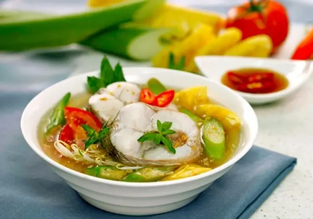 Công Thức Nêm Canh Chua Chuẩn Vị: Bí Quyết Cân Bằng Chua Ngọt Mặn Cay Công Thức Nêm Canh Chua Chuẩn Vị: Bí Quyết Cân Bằng Chua Ngọt Mặn Cay