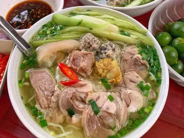 Hướng Dẫn Chi Tiết Cách Nấu Bún Sườn Mọc Hà Nội Chuẩn Vị