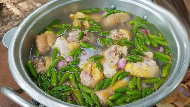 Hướng Dẫn Nấu Gà Tiềm Ớt Hiểm Chuẩn Vị, Dai Ngon Từ A-z