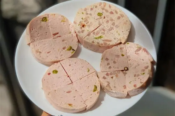 Top 8 Tiệm Giò Chả Ngon Nhất Sài Gòn: Gia Truyền Đến Hiện Đại Top 8 Tiệm Giò Chả Ngon Nhất Sài Gòn: Gia Truyền Đến Hiện Đại