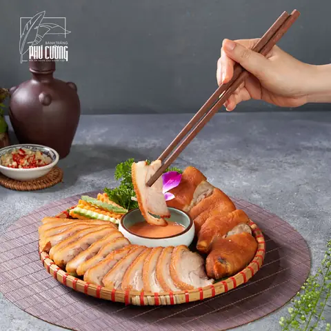 Giò Heo Xông Khói Chiên Giòn