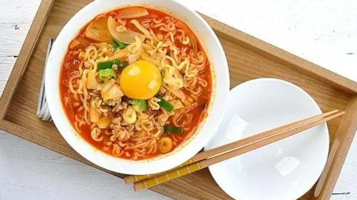 Bí Quyết Chế Biến Mì Tôm Trứng: Tổng Hợp Hình Ảnh Đẹp Và Cách Nấu Chuẩn Đầu Bếp