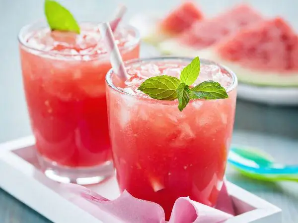 Nước Ép Dưa Hấu Tươi Mát: Hướng Dẫn Chi Tiết Từ A Đến Z Nước Ép Dưa Hấu Tươi Mát: Hướng Dẫn Chi Tiết Từ A Đến Z