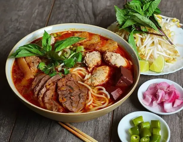 Cách Nấu Bún Bò Huế Chuẩn Vị Tại Nhà Cách Nấu Bún Bò Huế Chuẩn Vị Tại Nhà